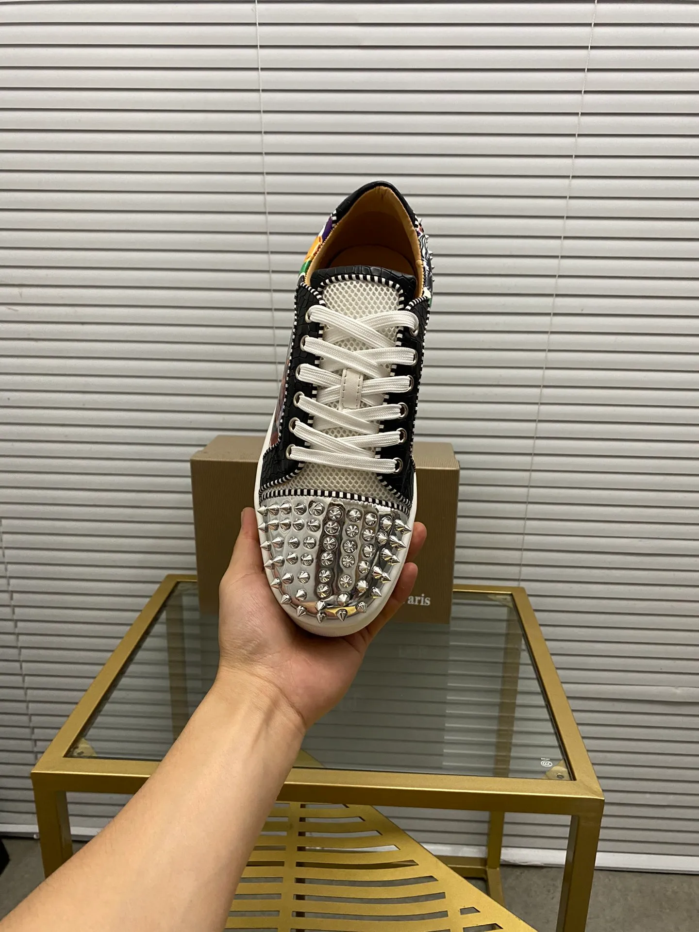 (Customized model) Ex-factory price is 600. christian louboutin (CL red sole shoes) counter series, casual sneakers for couples 📢 📢 📢 Exclusive hot style release 🎈🎈💪 Movable latex feet 👻 Finished outsole line [Proud] 😝Female 35-40# Male 38#-46, global supply😝 [Top version]: Original imported genuine leather upper, top original leather lining, original molded TPU outsole, original 1:1 detail processing, original shoe last,